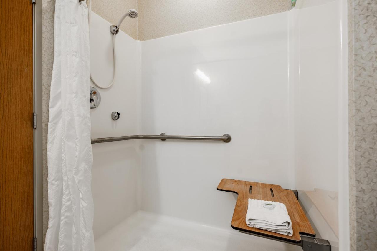 Cobblestone Suites - Ripon Buitenkant foto