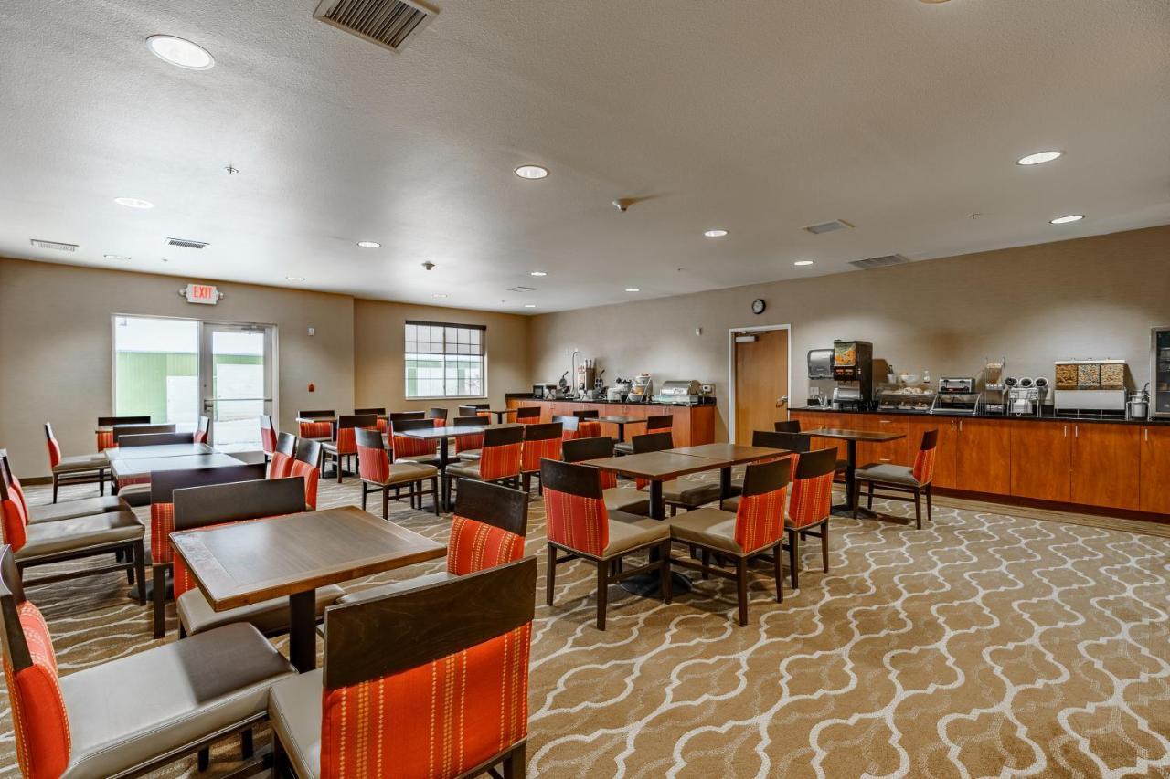Cobblestone Suites - Ripon Buitenkant foto